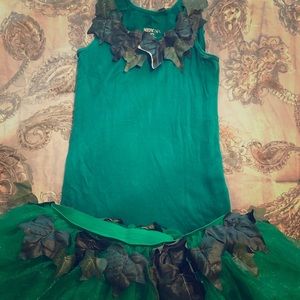 Halloween DIY Poison Ivy Costume